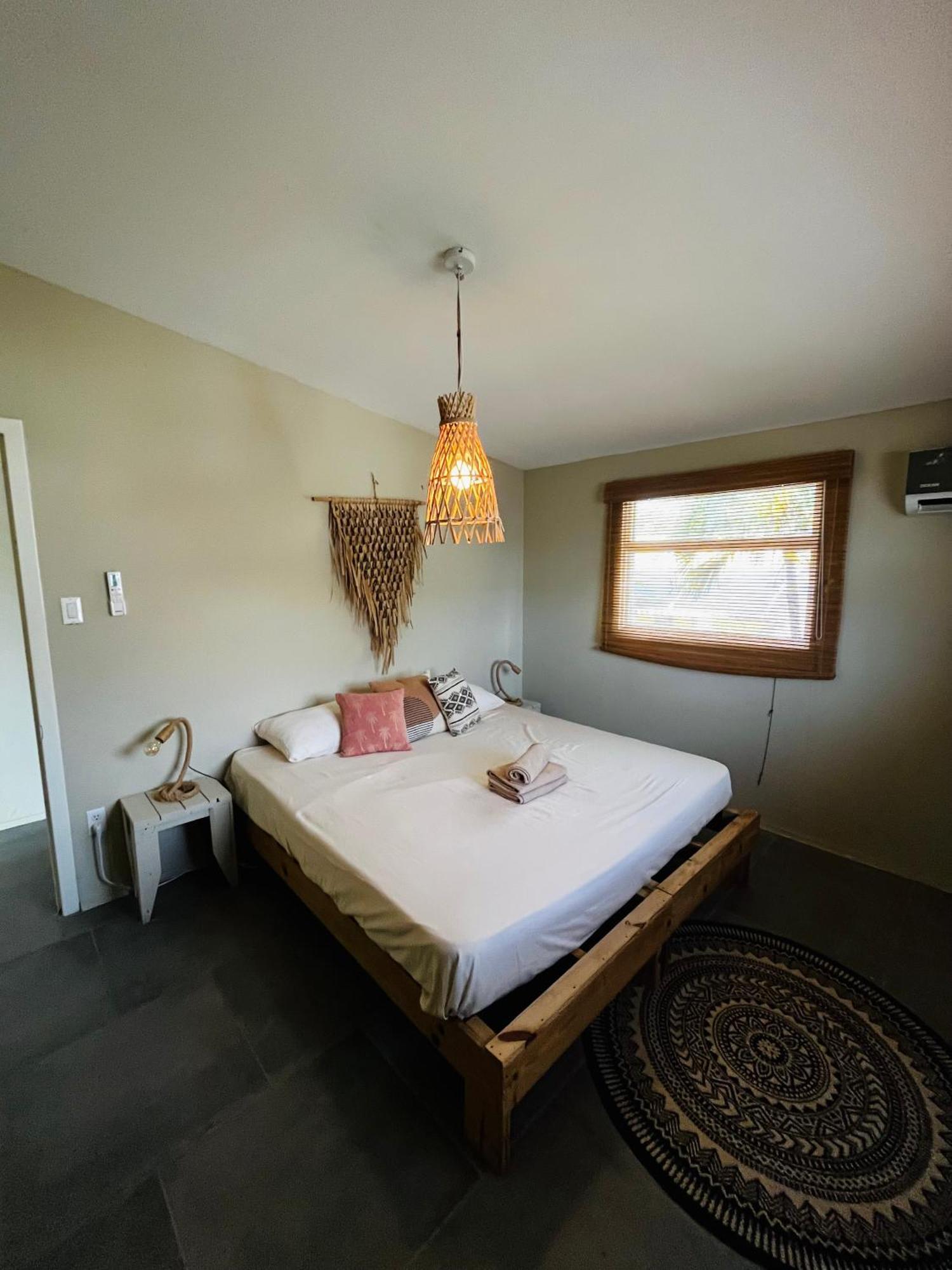 Casa Di Caribe - Private Pool In The Month Of June ! 빌렘스타트 외부 사진