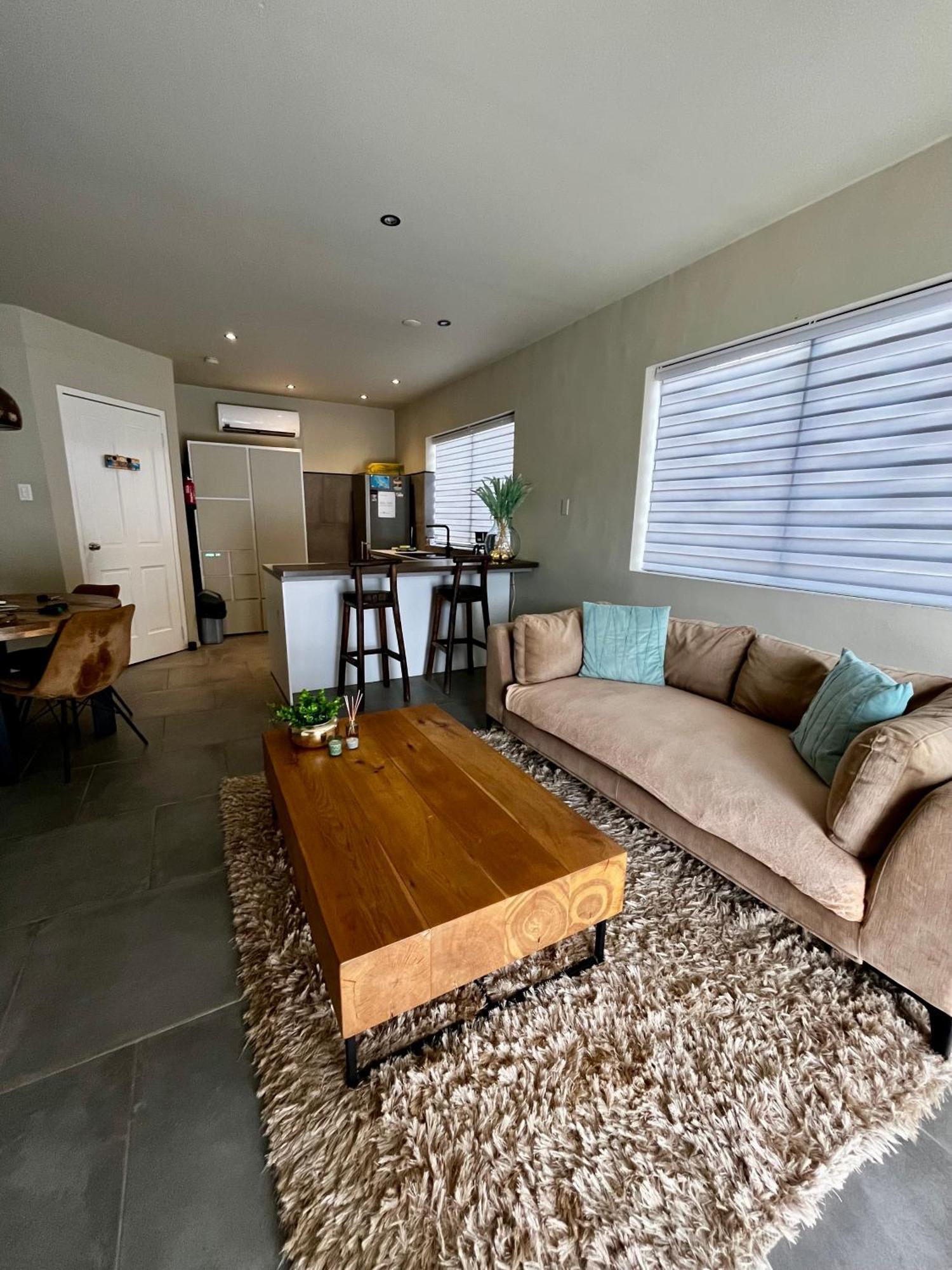Casa Di Caribe - Private Pool In The Month Of June ! 빌렘스타트 외부 사진